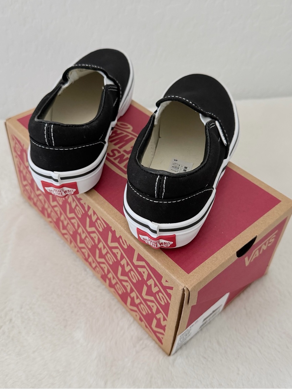 Vans Kids Black & White Classic Slip-On Sneakers - Picture 3 of 7